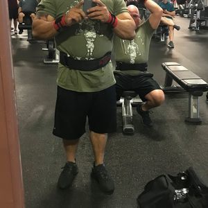 Meet your Posher, Robert